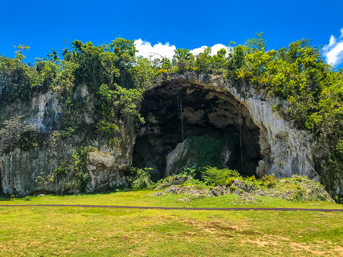 Cueva Parque Histórico María de la Cruzead