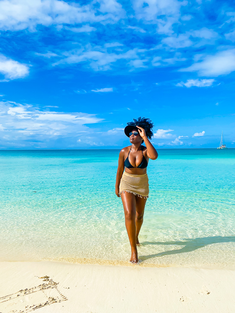 Turks & Caicos Women’s Style Guide – What to Pack and Wear